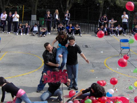Ir a la Siguiente Foto