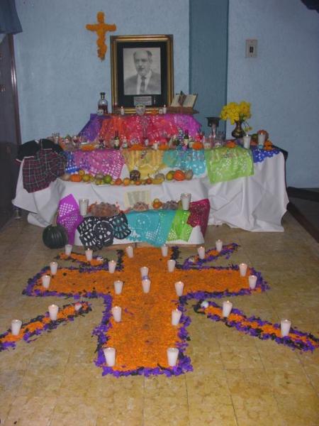 ofrendamuertosmat2006033.jpg
