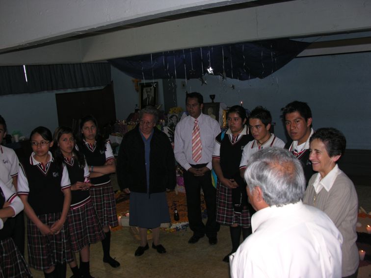 ofrendamuertosmat2006 090.jpg