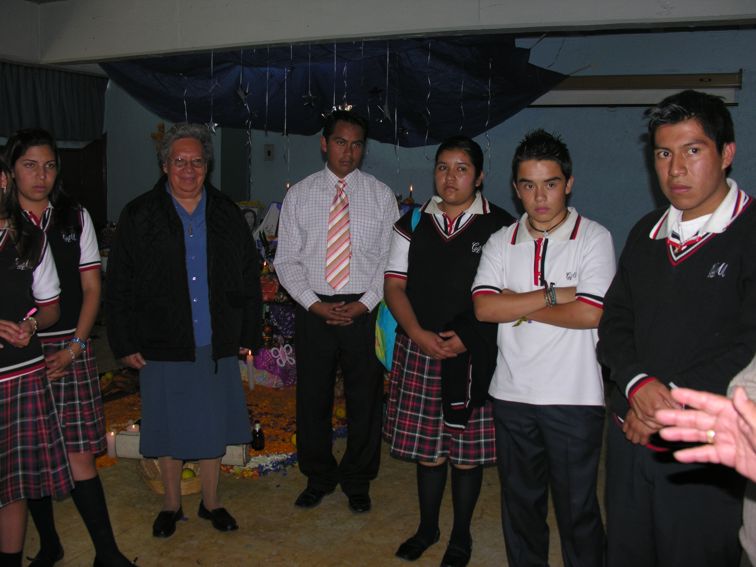 ofrendamuertosmat2006 096.jpg