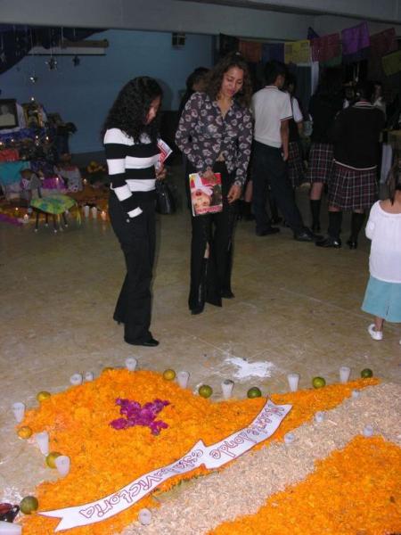 ofrendamuertosmat2006097.jpg
