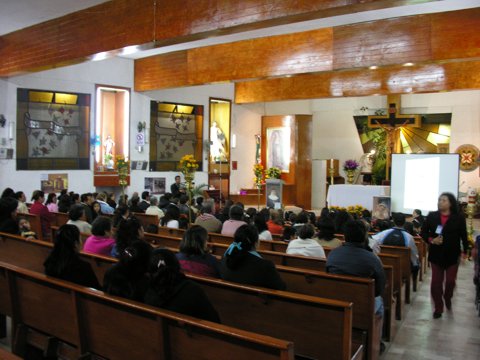 misa_mat_siervadedios_mtrinidad2008 001.jpg