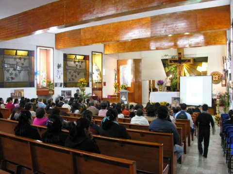 misa_mat_siervadedios_mtrinidad2008 003.jpg