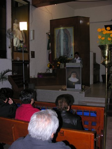 misa_mat_siervadedios_mtrinidad2008 004.jpg