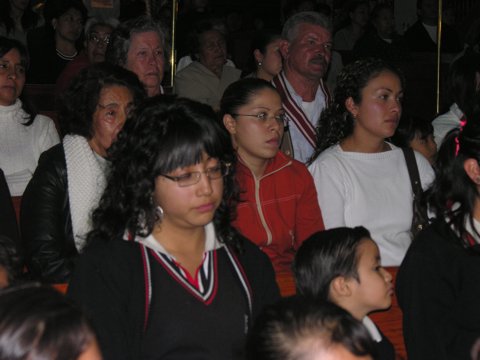 misa_mat_siervadedios_mtrinidad2008 051.jpg