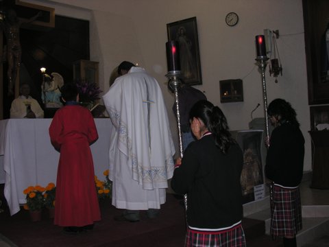 misa_mat_siervadedios_mtrinidad2008 076.jpg