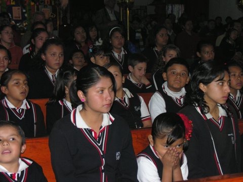 misa_mat_siervadedios_mtrinidad2008 091.jpg