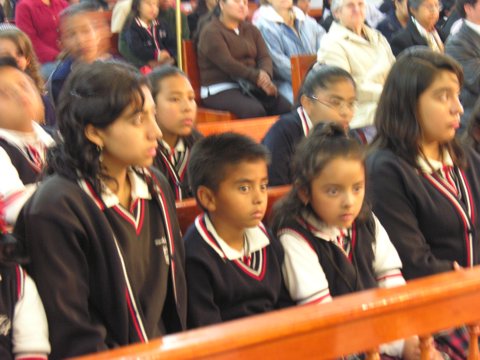 misa_mat_siervadedios_mtrinidad2008 105.jpg