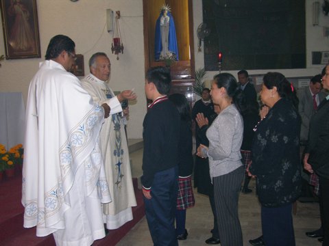 misa_mat_siervadedios_mtrinidad2008 109.jpg