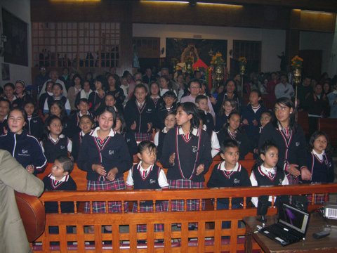 misa_mat_siervadedios_mtrinidad2008 129.jpg