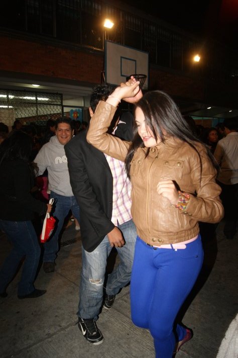 Ir a la Siguiente Foto