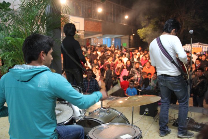 Ir a la Siguiente Foto