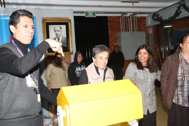 Ir a la Siguiente Foto