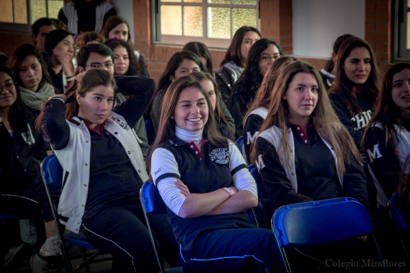Ir a la Siguiente Foto