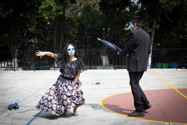 Ir a la Siguiente Foto