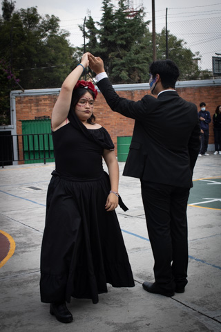 Ir a la Siguiente Foto